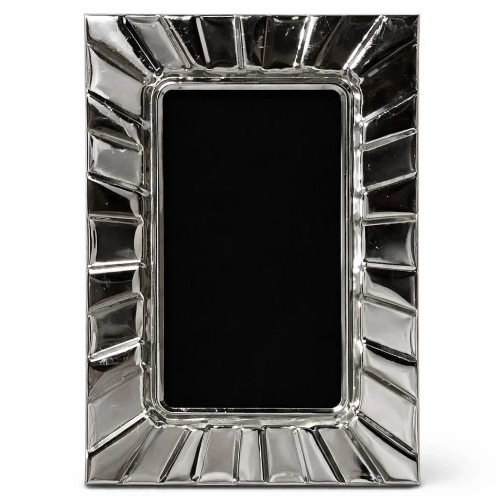 Miniature Silver Ribbed Picture Frame